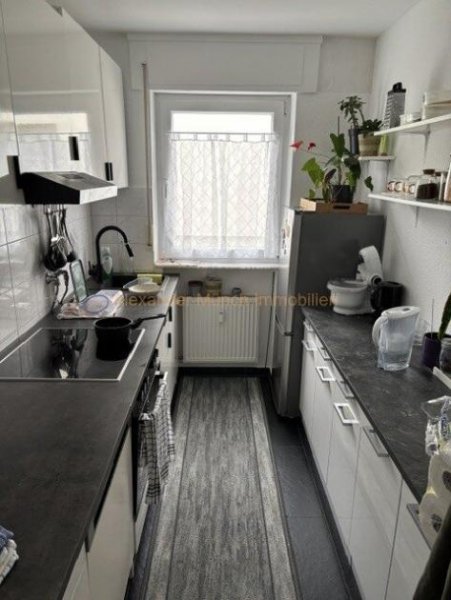 Niedernhausen Kapitalanlage-Mehrfamilienhaus mit 5 Wohneinheiten in gefragter Wohnlage von Niedernhausen! Haus kaufen