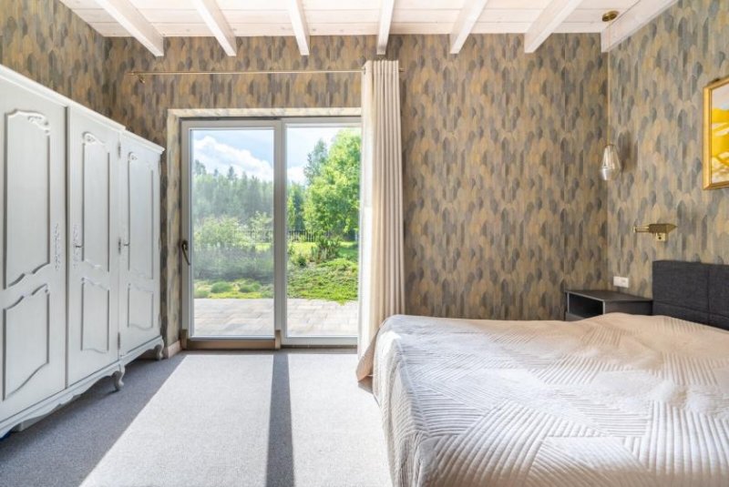 Karlstadt Hier trifft die Moderne auf die Tradition! Tolle Haus in herrlicher Naturlandschaft, 30 Minuten von Karlstad Haus kaufen