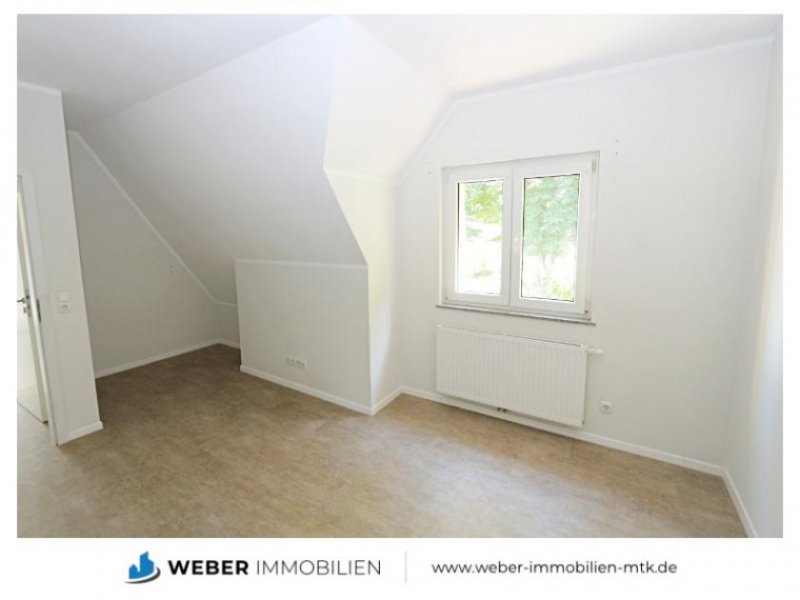 Hattersheim am Main ZWEI Doppelhaushälften auf RIESIGEM SONNEN-Grundstück in ZENTRALER Lage Haus kaufen