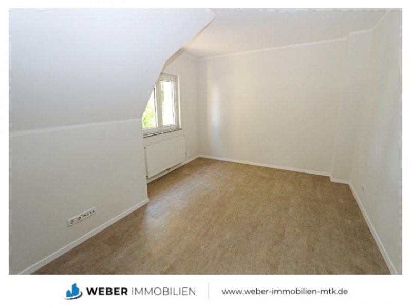 Hattersheim am Main ZWEI Doppelhaushälften auf RIESIGEM SONNEN-Grundstück in ZENTRALER Lage Haus kaufen