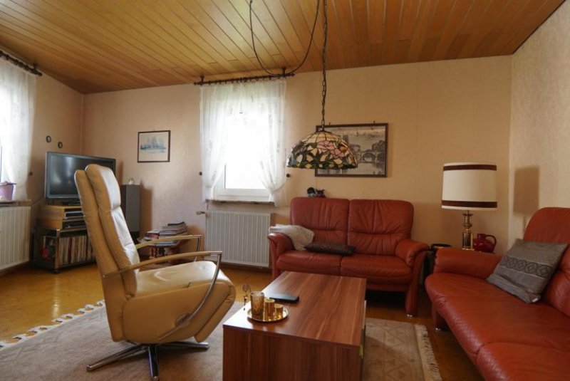 Bad Soden am Taunus Zweifamilienhaus am Feldrand zwischen Idylle und Zentrum Haus kaufen