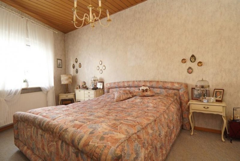 Bad Soden am Taunus Zweifamilienhaus am Feldrand zwischen Idylle und Zentrum Haus kaufen
