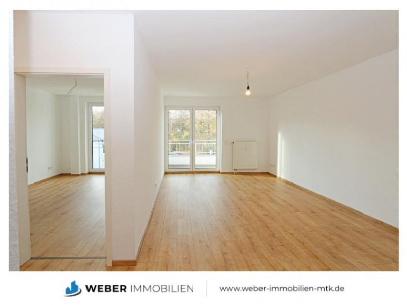 Schwalbach am Taunus HELLE, SONNIGE 2 ZKB mit Balkon und Stellplatz Wohnung kaufen