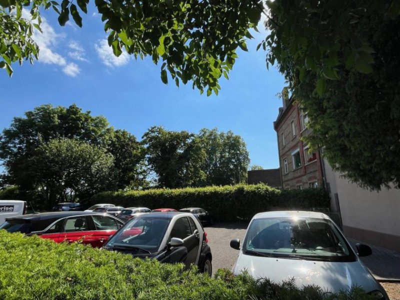 Frankfurt am Main Gewerbeeinheit (WEG) vermietete Arztpraxis Gewerbe kaufen