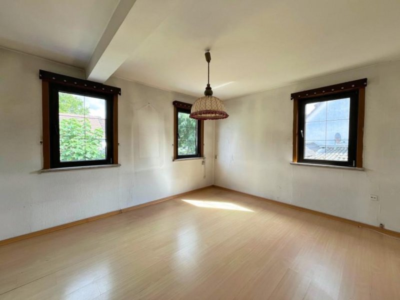 Frankfurt am Main Vielfältige Nutzungsmöglichkeiten Haus kaufen