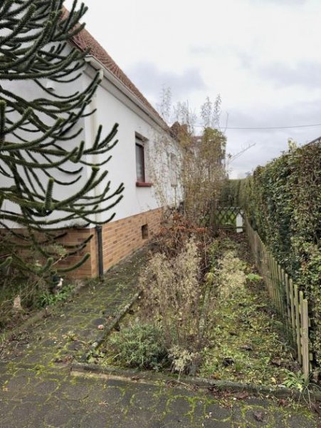 Frankfurt am Main Mein kleines Reich – bitte nicht stolpern! - 70 Quadratmeter Freiheit für deine Wohnträume Haus kaufen