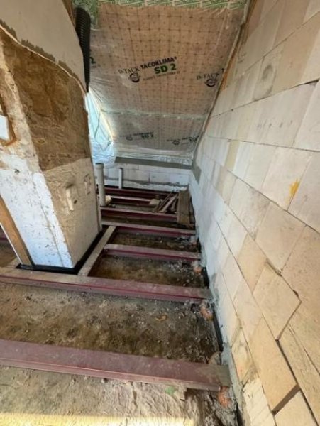 Saarbrücken Stadtwohnung. Die Sterne über Ihnen sind so greifbar wie das Stadtzentrum unter Ihnen. KAPITALANLAGE Wohnung kaufen
