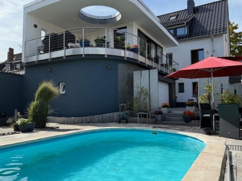 Saarbrücken Elegantes 2-Familienhaus - Wohnkomfort in bevorzugter Lage Haus kaufen