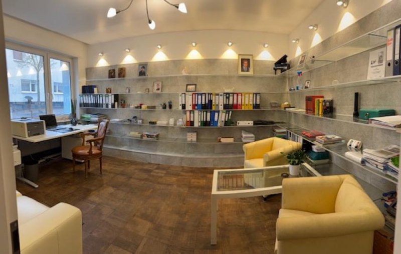 Saarbrücken Elegantes 2-Familienhaus - Wohnkomfort in bevorzugter Lage Haus kaufen