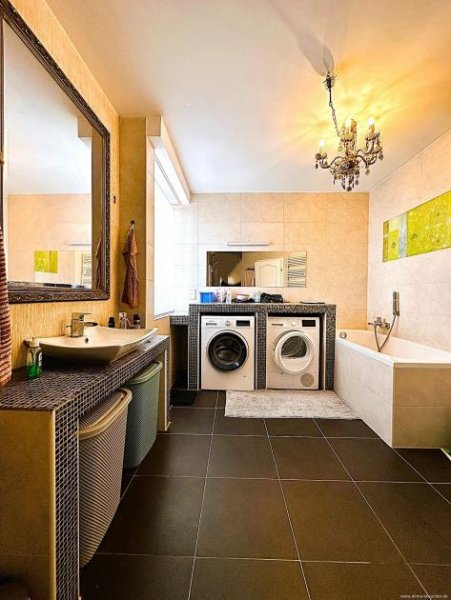 Saarbrücken Sehr gepflegte 3 ZKB Wohnung in perfekter Citylage Wohnung kaufen