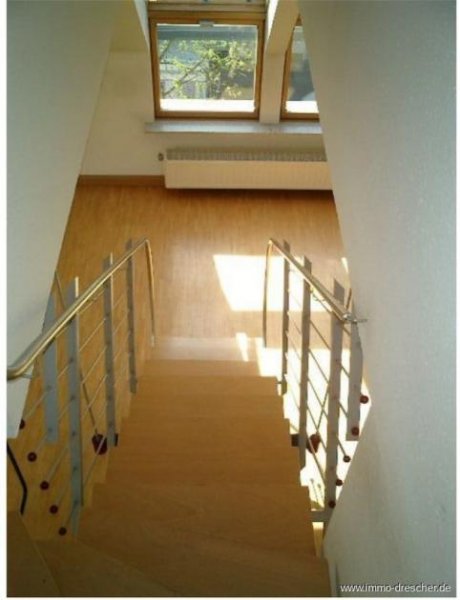 Saarbrücken Charmante 3-Zimmer-Wohnung mit Wintergarten-Highlight und Balkon in St. Arnual Wohnung kaufen