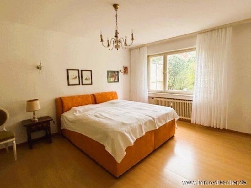 Saarbrücken Ihre hochwertige 3 - 4 Zimmer Wohnung mit 2 Balkons und Einzelgarage am Rotenbühl Wohnung kaufen