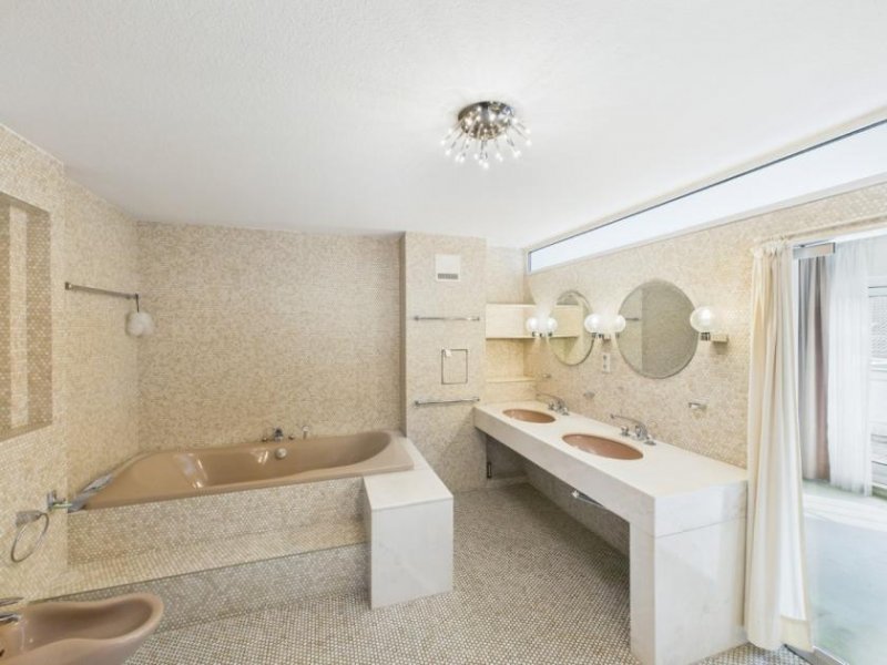 Saarbrücken Seltene große Maisonette- Wohnung in Top Lage von Saarbrücken zu verkaufen. Wohnung kaufen