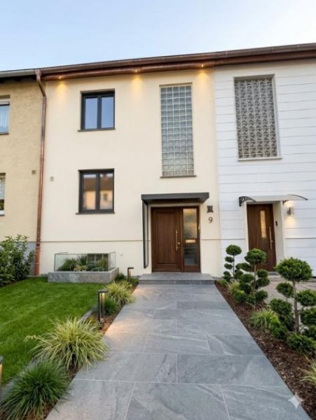 Saarbrücken Attraktive Maisonette-Wohnung mit Terrasse, Garten und Einbauküche Wohnung kaufen