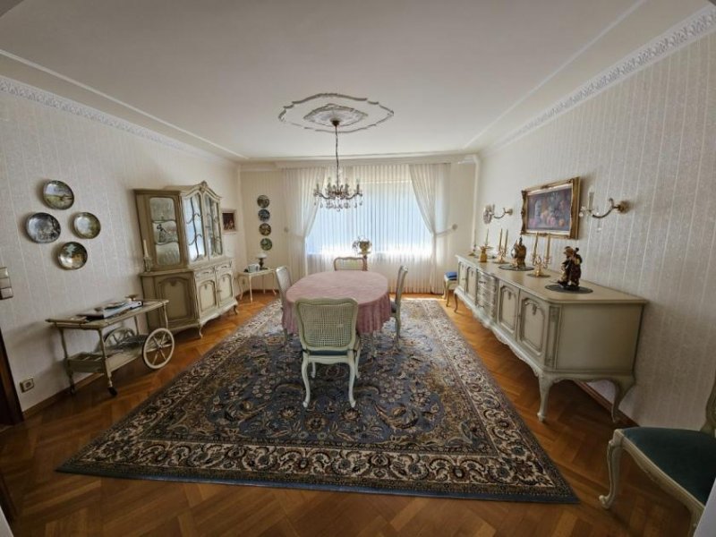 Saarbrücken "Winterpreis!" Elegantes Einfamilienhaus in Saarbrücken- Klarenthal zu verkaufen. Haus kaufen