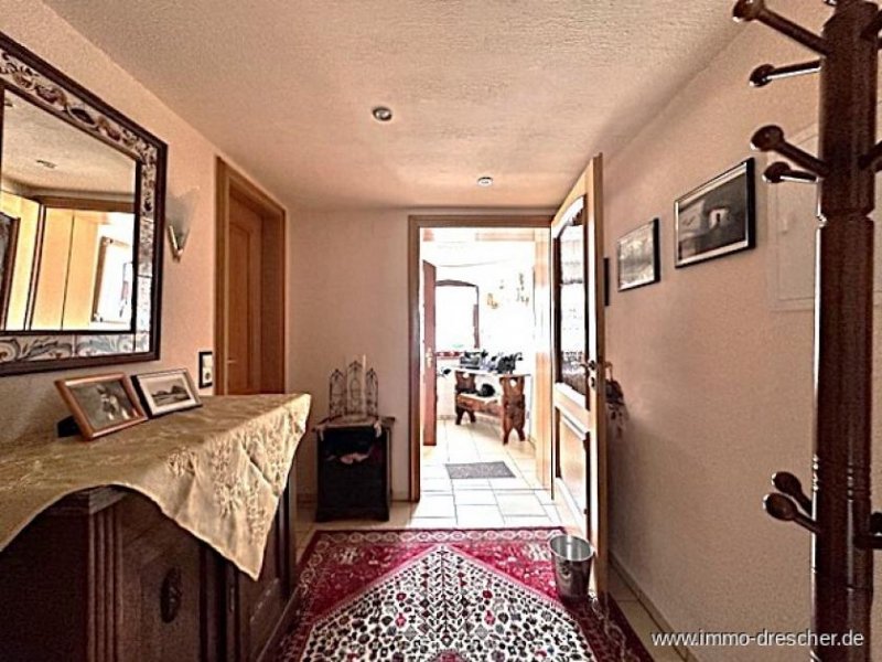 Kleinblittersdorf Schönes Zweifamilienhaus in Kleinblittersdorf Haus kaufen