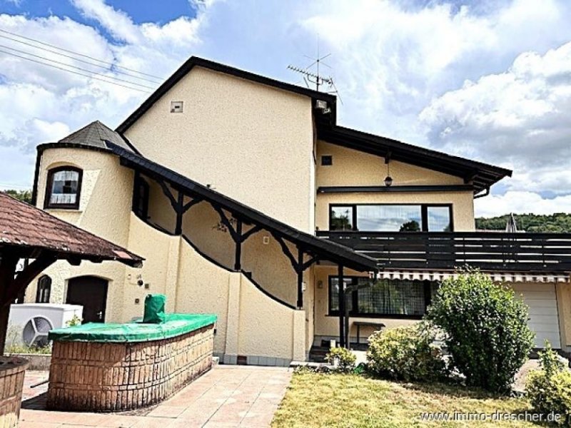 Kleinblittersdorf Schönes Zweifamilienhaus in Kleinblittersdorf Haus kaufen