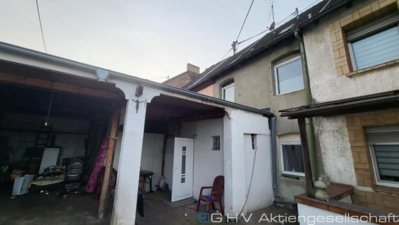 Völklingen kleines Reihenmittelhaus mit Sanierungsaufwand Haus kaufen