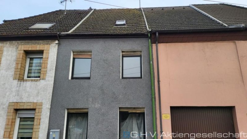 Völklingen kleines Reihenmittelhaus mit Sanierungsaufwand Haus kaufen