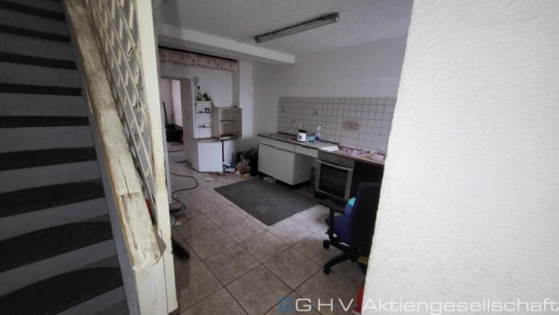 Völklingen kleines Reihenmittelhaus mit Sanierungsaufwand Haus kaufen