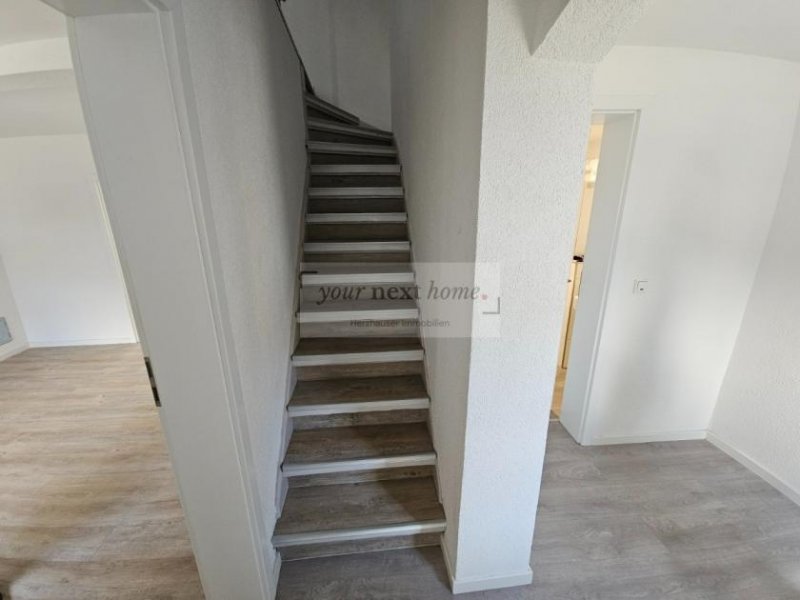 Völklingen Schönes kernsaniertes Haus in Völklingen zu verkaufen. Haus kaufen