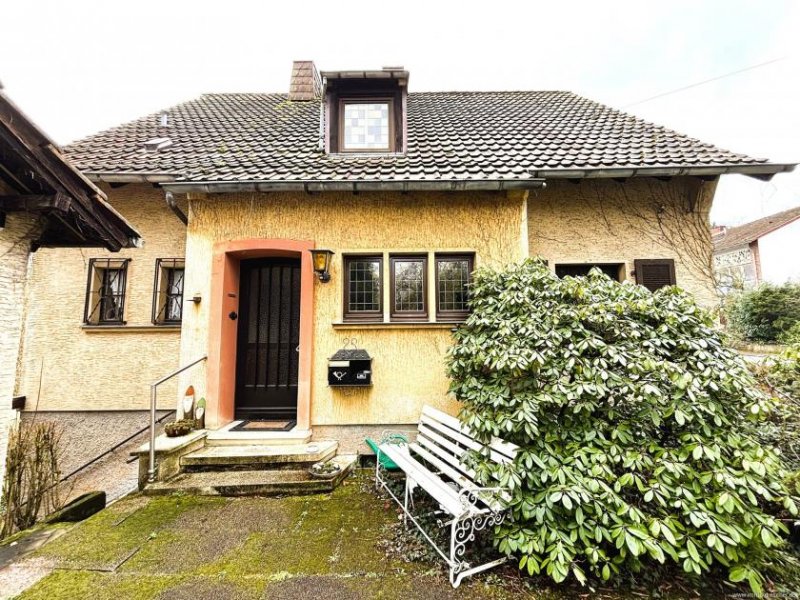 Püttlingen Wunderschönes historisches Einfamilienhaus am Bachlauf in Püttlingen Haus kaufen