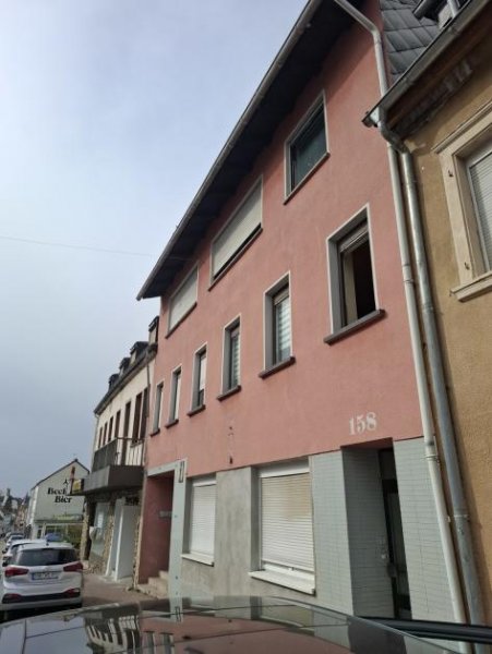 St. Ingbert - PROVISIONSFREI -
Wohnhaus mit 4 Wohnungen und Lager - fest vermietet - Haus kaufen