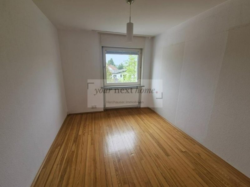 Bexbach Etagenwohnung in sehr guter Lage von Bexbach zu verkaufen. Wohnung kaufen