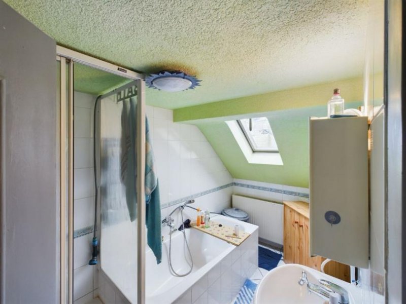 Gersheim Einfamilienhaus in Gersheim mit 140 m² Wohnfläche und in einer sehr ruhigen Lage! Haus kaufen