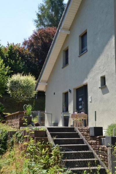 Zweibrücken Modernisierte Doppelhaushälfte mit Südgarten, Pool und hochwertiger Ausstattung (AW165-1) Haus kaufen