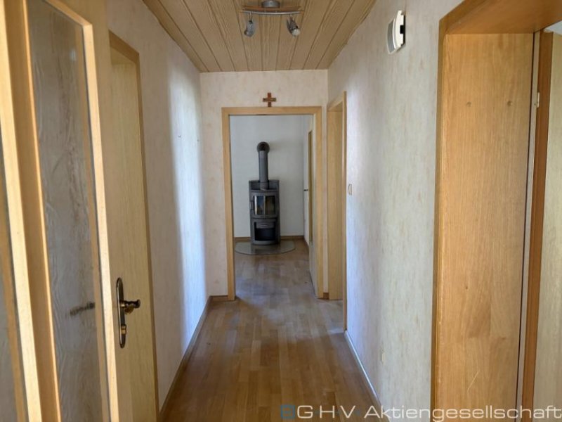 Schiffweiler RESERVIERT: gepflegtes 2 FH ist guter Lage STENNWEILER Haus kaufen