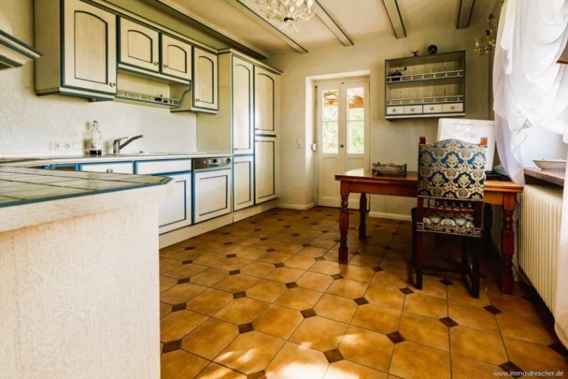 Merchweiler Tolles Einfamilienhaus mit gehobener Ausstattung und großem Grundstück. Haus kaufen