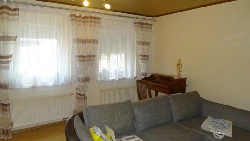 Mettlach Bauernhaus mit tollem Garten, Grenznähe Luxemburg Haus kaufen