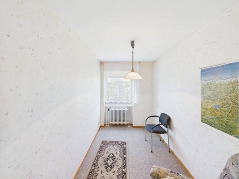 Überherrn Charmanter Reihenbungalow in ruhiger Lage von Überherrn – 106 m² Wohnkomfort auf 623 m² Grundstück! Haus kaufen