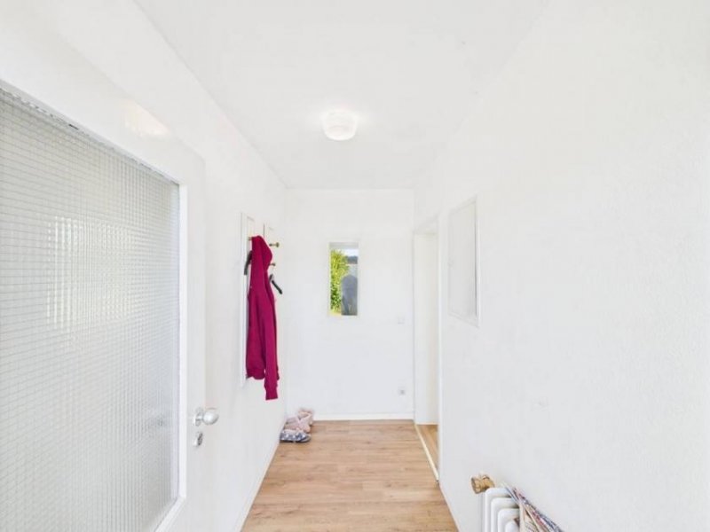 Überherrn Charmanter Reihenbungalow in ruhiger Lage von Überherrn – 106 m² Wohnkomfort auf 623 m² Grundstück! Haus kaufen