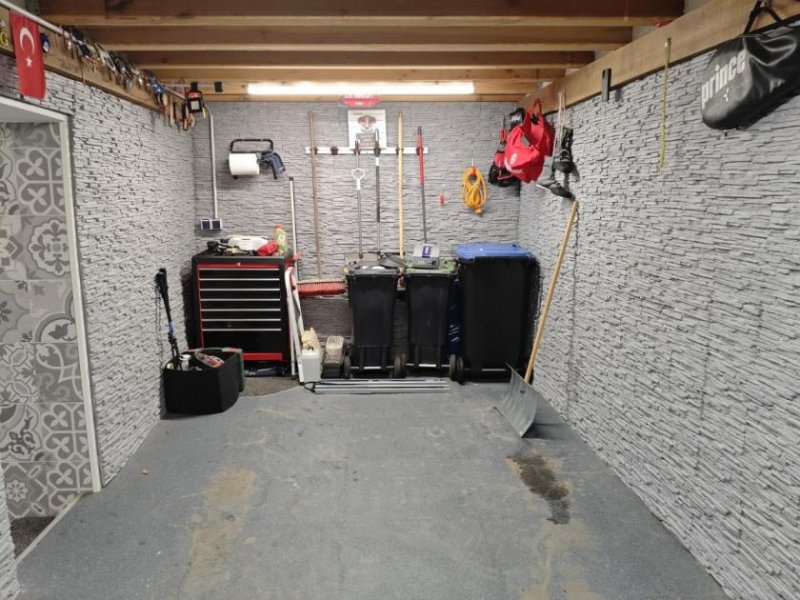 Konken Gepflegtes 1 FH einseitig angebaut, 1 Garage (AW163) Haus kaufen