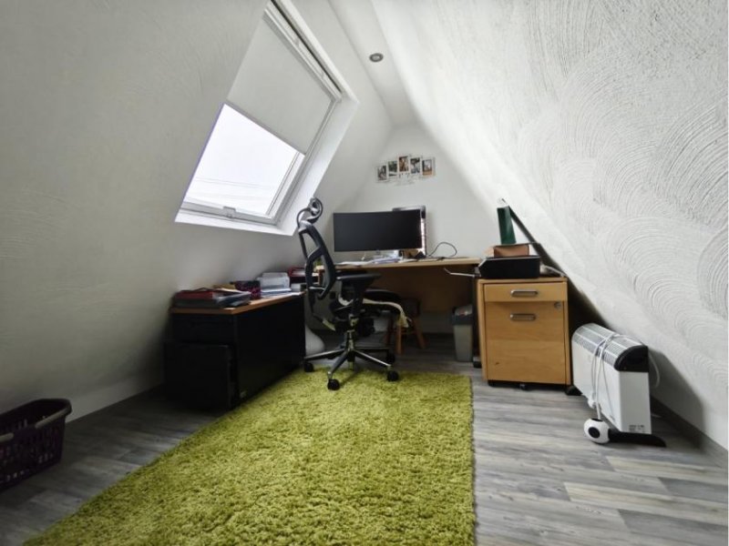 Konken Gepflegtes 1 FH einseitig angebaut, 1 Garage (AW163) Haus kaufen