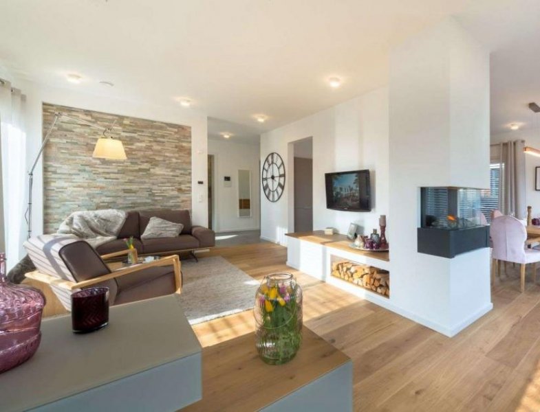 Thaleischweiler-Fröschen Mehr als gewohnt! Neues Musterhaus in Kaiserslautern Haus kaufen