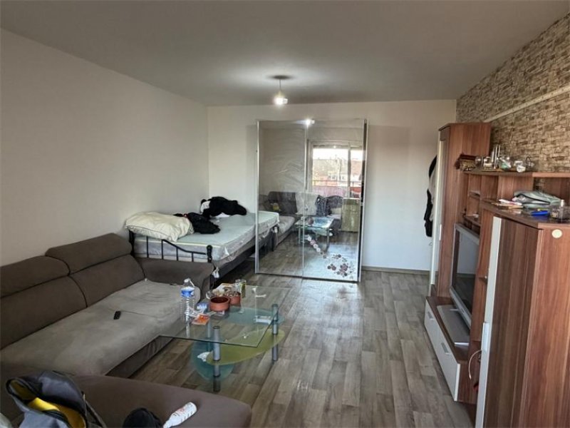 Ludwigshafen am Rhein AUFGEPASST! SCHÖNE, GEPFLEGTE 2 ZKB - ETW MIT TG-STELLPLATZ UND BALKON IN LU.-MITTE! Wohnung kaufen