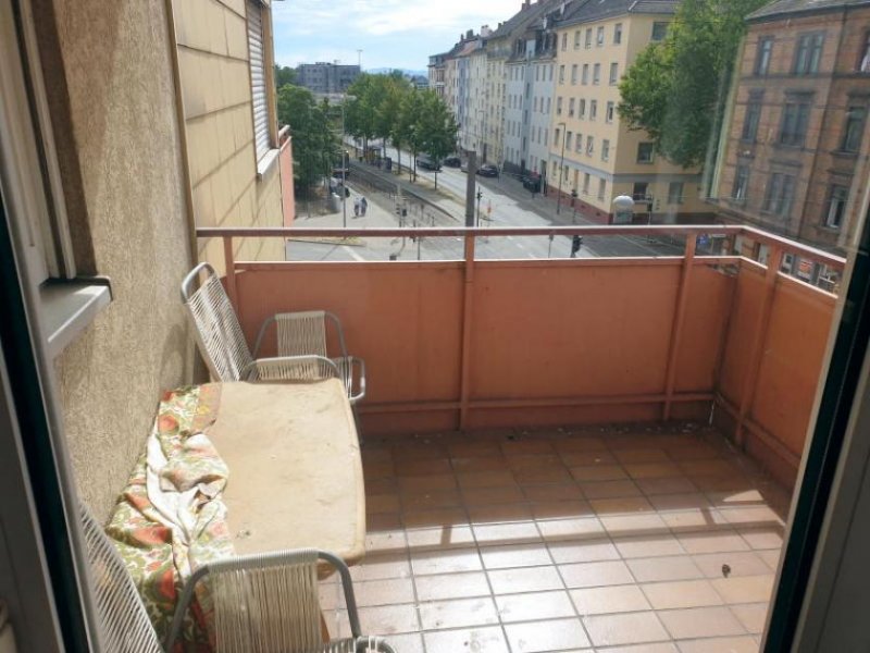 Ludwigshafen am Rhein ObjNr:18454 - Helle und gut geschnittene 2, 5-Zimmer ETW mit Balkon, zentral in Ludwigshafen Wohnung kaufen