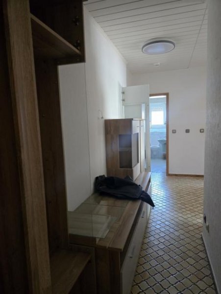 Ludwigshafen am Rhein Ruhig wohnen in Oggersheim–Gepflegte 3-Zimmer-Wohnung mit Balkon, Stellplatz und guter Infrastruktur Wohnung kaufen