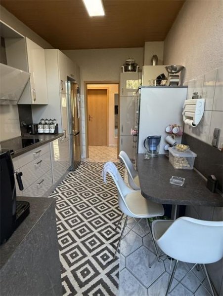 Ludwigshafen am Rhein LU.-HEMHSHOF: AKTUELL VERMIETET! SCHÖNE, HELLE 3 ZKB – ETW MIT BALKON UND KELLER ZU VERKAUFEN! Wohnung kaufen