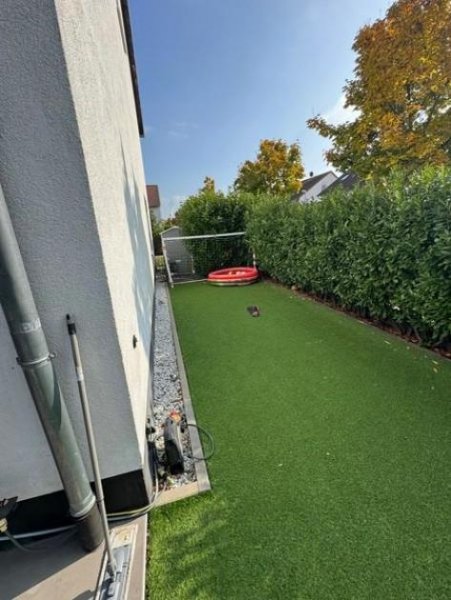 Ludwigshafen am Rhein Es gibt sie noch: Die WOHLFÜHL-Doppelhaushälfte. Erschwinglich ist sie auch noch! Füße hochlegen! Haus kaufen