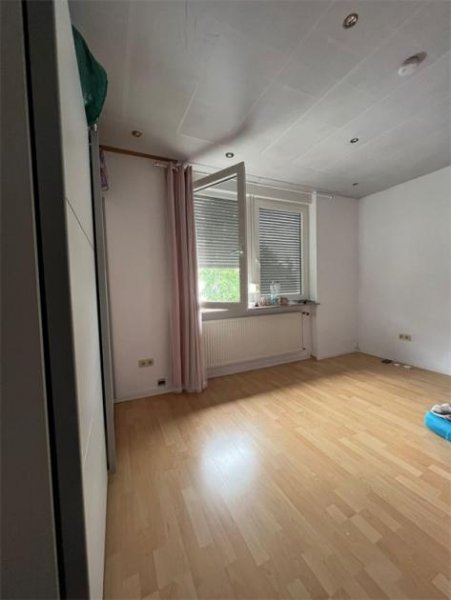 Ludwigshafen am Rhein +++ LU: 3 ZKB – ETW IN ZENTRALER LAGE VON RHEINGÖNHEIM GELEGEN +++ Wohnung kaufen