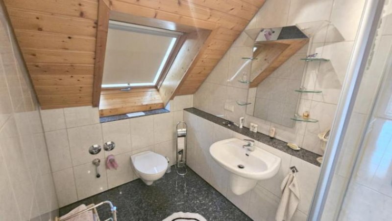 Ludwigshafen am Rhein ObjNr:B-19757 - Topp Wohnen in gepflegter 3,5 Zi ET-Maisonettewohnung mit Balkon und PkW-Stellplatz in LU-Maudach Wohnung kaufen