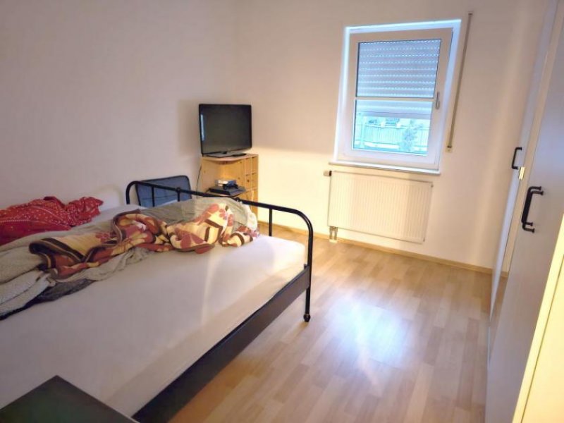 Ludwigshafen am Rhein ObjNr:19659 - Fast neuwertige Eigentumswohnung in einem gepflegten Dreifamilienhaus Wohnung kaufen