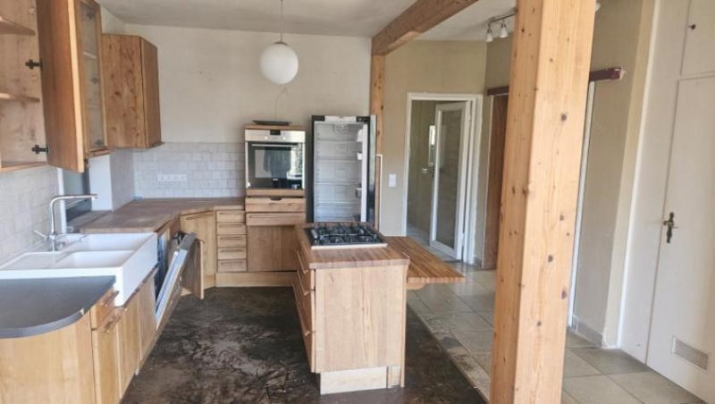 Bad Dürkheim ObjNr:19522 - Freistehendes, repräsentatives EFH mit Garten und großem Grundstück ausserhalb in DÜW-Grethen Haus kaufen