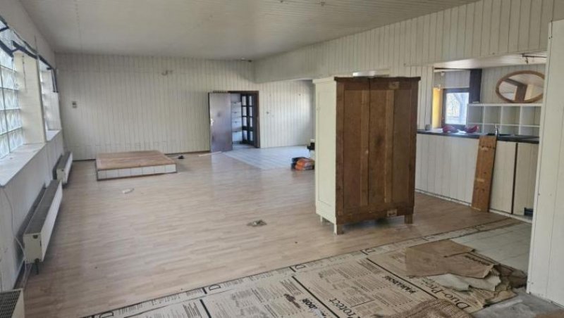 Bad Dürkheim ObjNr:19522 - Freistehendes, repräsentatives EFH mit Garten und großem Grundstück ausserhalb in DÜW-Grethen Haus kaufen
