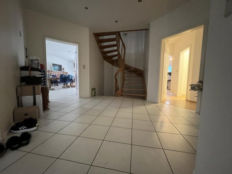 Schifferstadt Großes Grundstück bebaut mit Lagerhalle und Wohnhaus Gewerbe kaufen