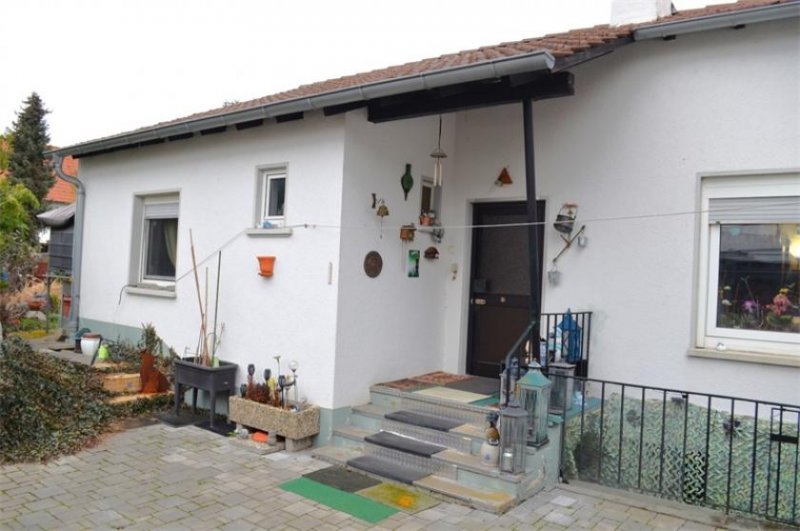 Mutterstadt ATTRAKTIVES WOHNEN IN BESTER LAGE VON MUTTERSTADT Haus kaufen